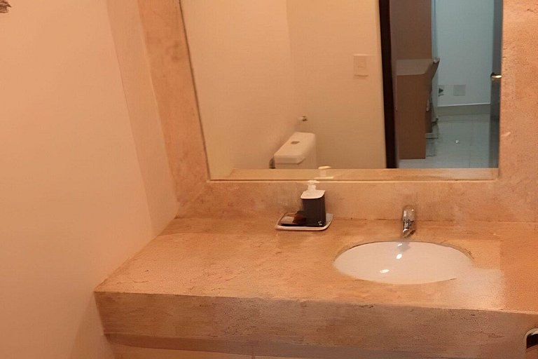 Flat + prox ao lago e congresso completo lindo! 6