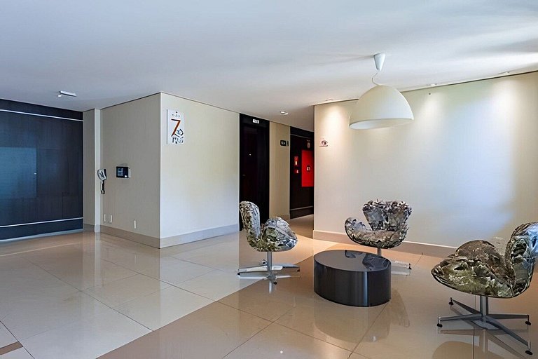 Flat + prox ao lago e congresso completo lindo! 6