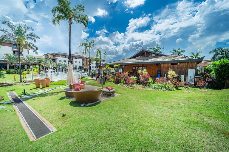 Ap Resort vista lago + prox a esplanada e lazer 4